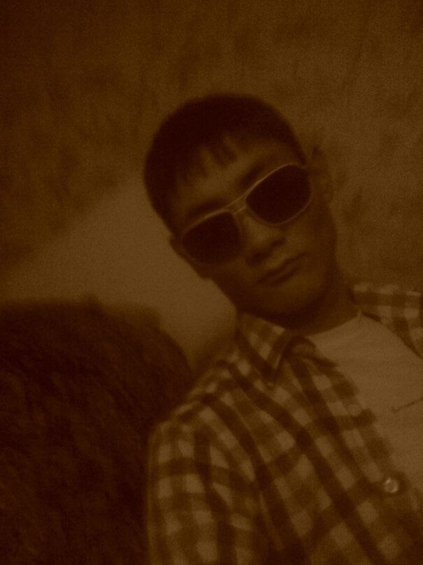  40769883  , 34 ,    