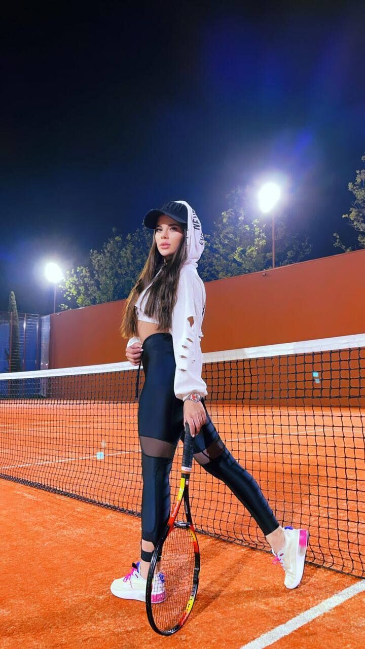  ,   Kristina, 30 ,   ,   
