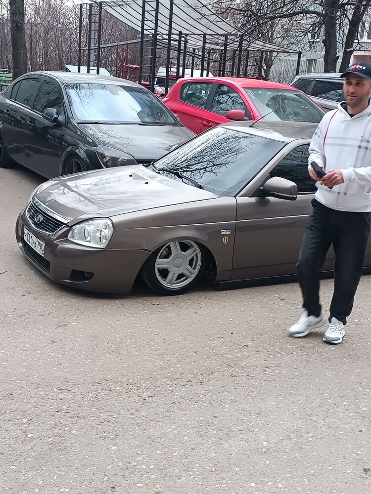  51238053  , 34 ,    