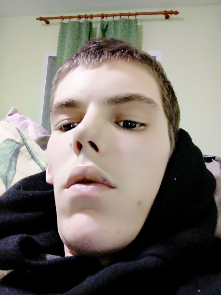  11452143  , 27 ,    