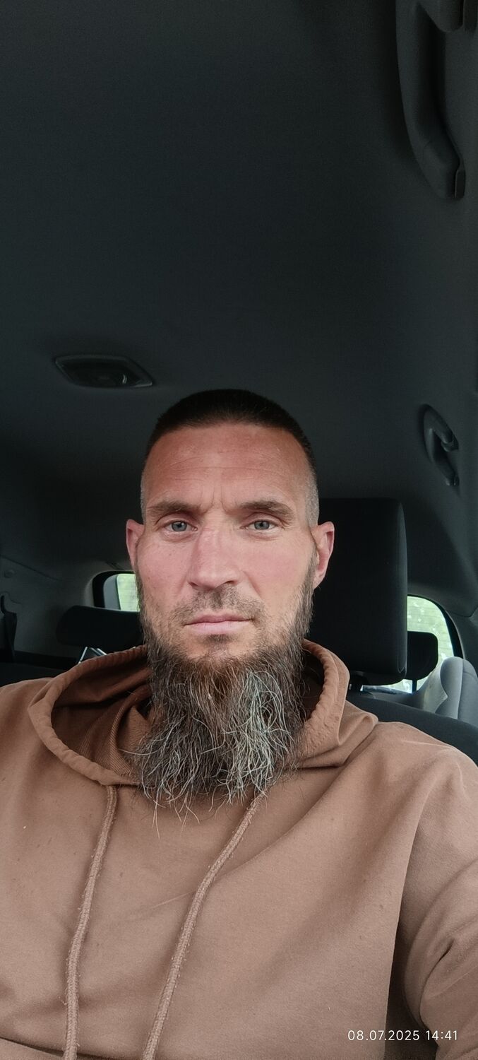  52496963  Dmitry, 42 ,    