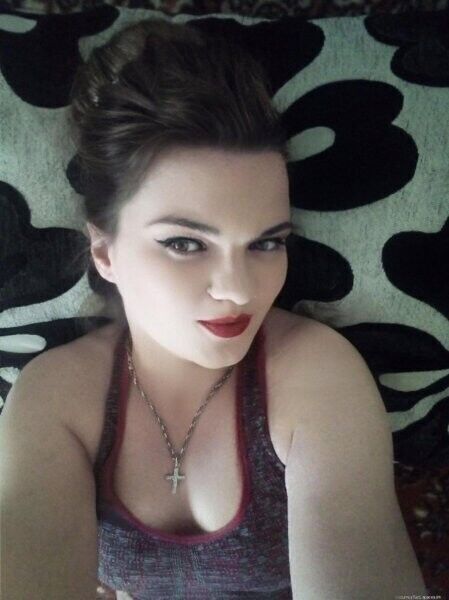  ,   Kisulya, 25 ,   ,   