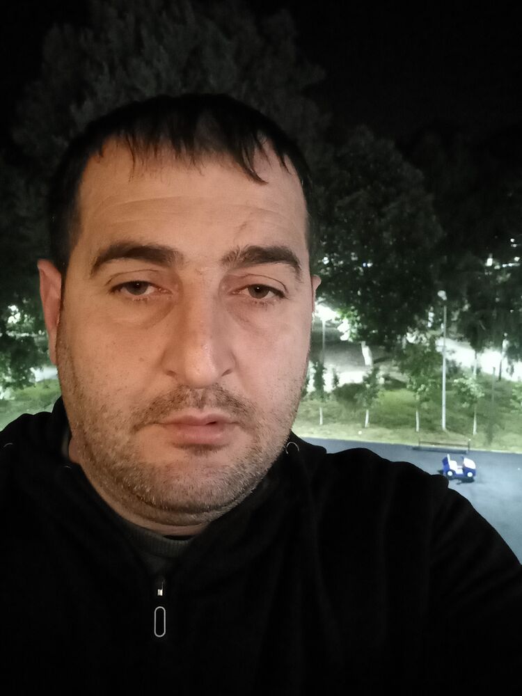  26879633  , 37 ,    