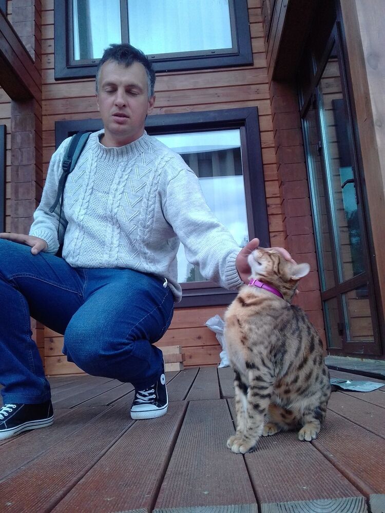  ,   Denis, 39 ,   ,   , c , 
