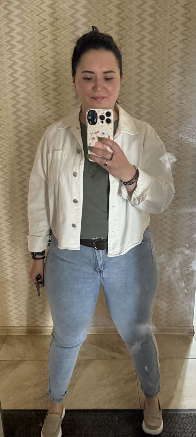  52682393  , 38 ,    