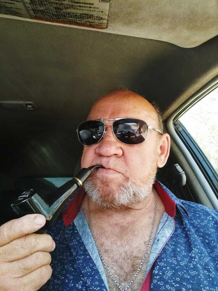  23570323  Ը, 69 ,    