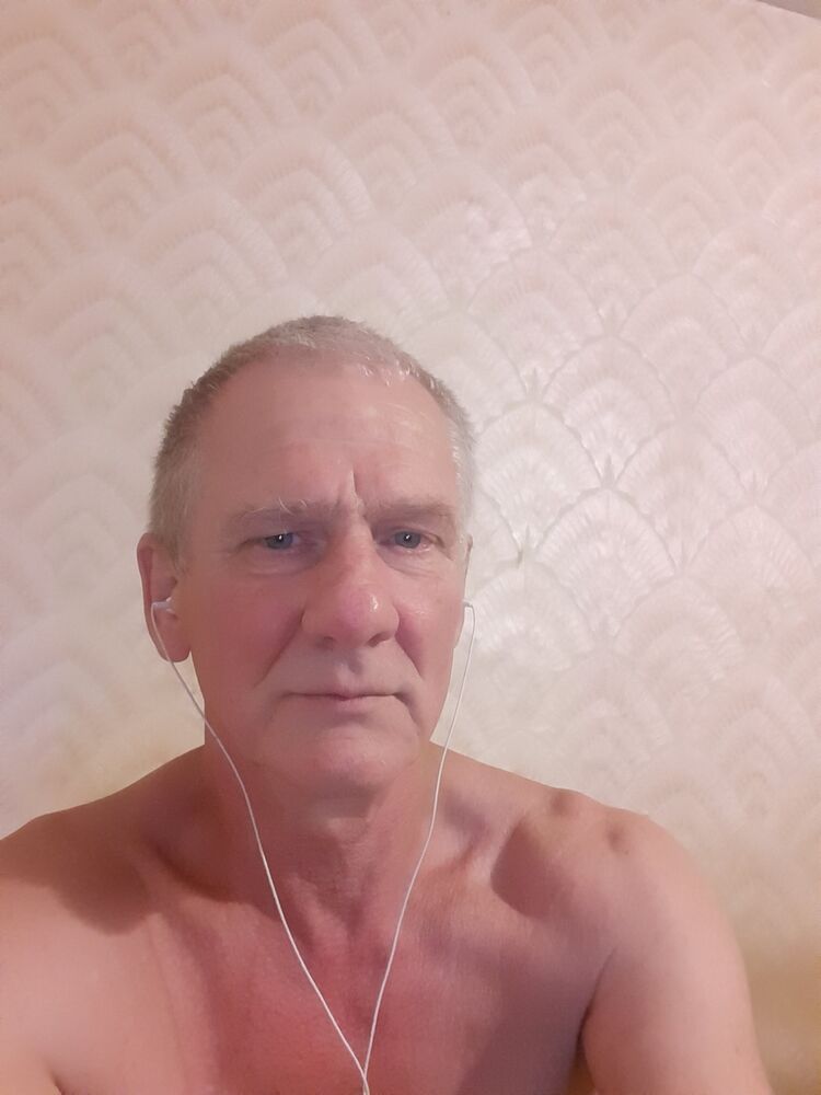  38258473  , 63 ,    