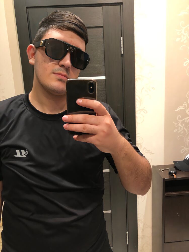  ,   Vazgen, 26 ,   ,   