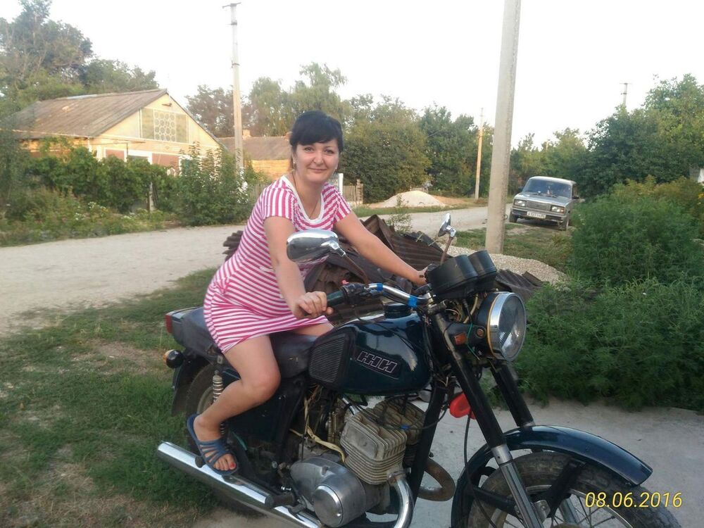  ,   Natali, 43 ,  