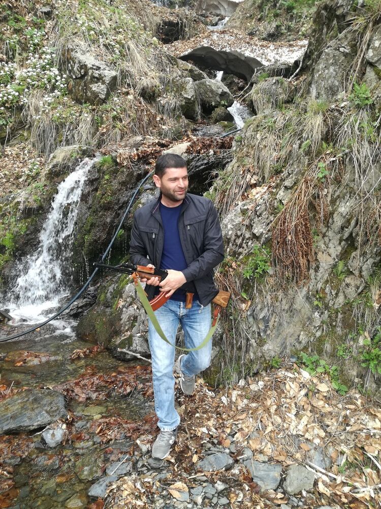  ,   Giorgi, 34 ,  