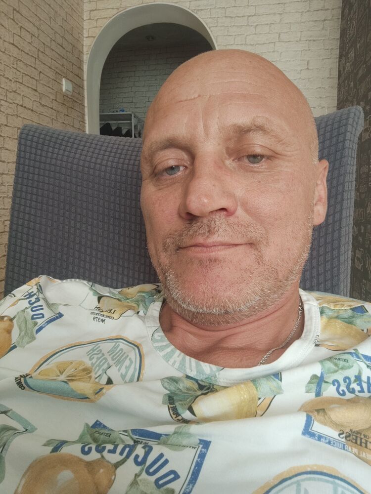 44089883  , 44 ,    