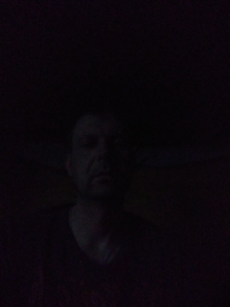  32943863  , 37 ,    