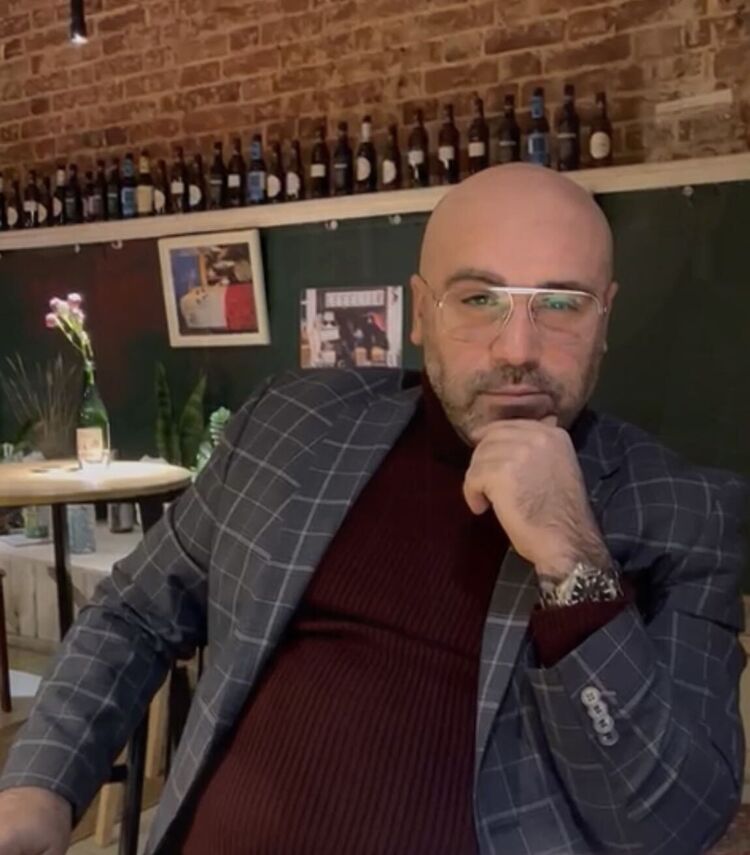  36674923  , 46 ,    --