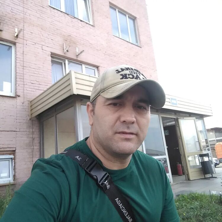  28225323  , 40 ,    