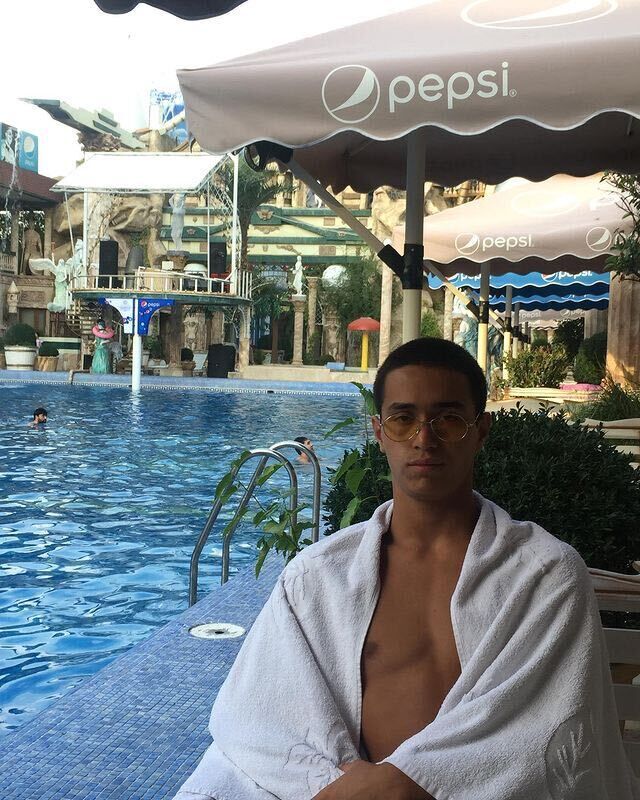  23893103  Sanjar, 23 ,    