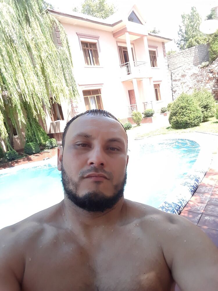  20388313  Pantera, 35 ,    