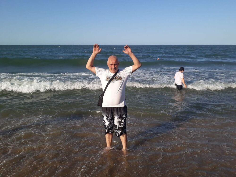  ,   Oleg, 62 ,   ,   