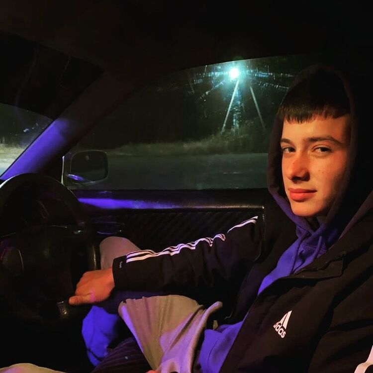  ,   Vlad, 28 ,   ,   