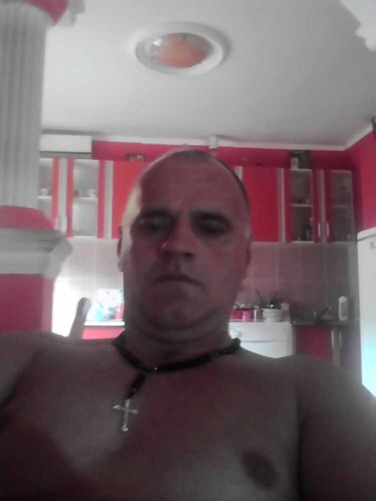  Budva,   Veselin, 53 ,     , c 