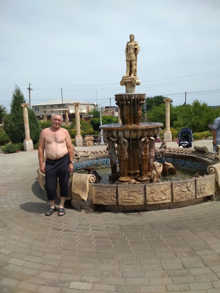  17704133  , 61 ,    
