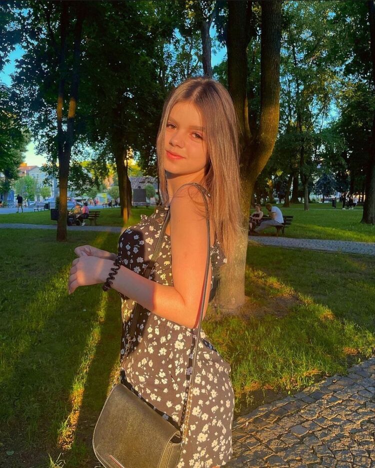  -,   , 22 ,   ,   