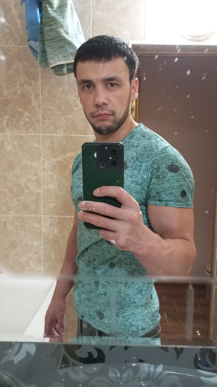  45963393  , 33 ,    