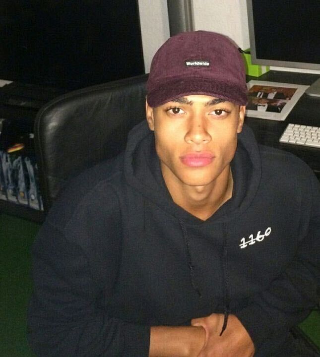 ���� 24611703 ����� ������, 25 ���, ���� ���������� � �������