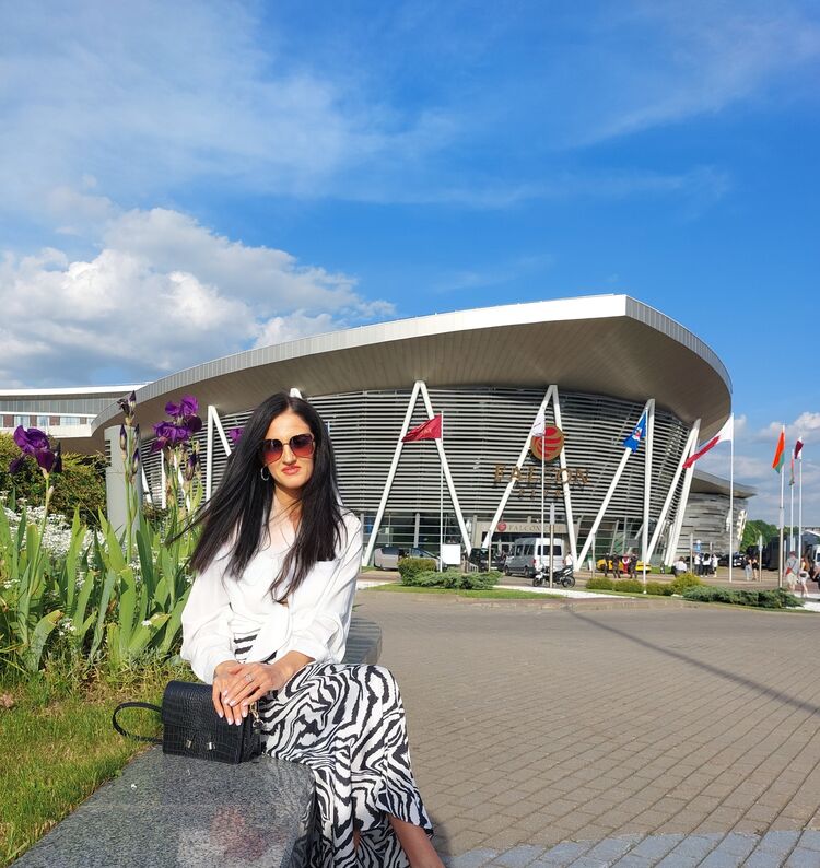  44699303  Natali, 40 ,    
