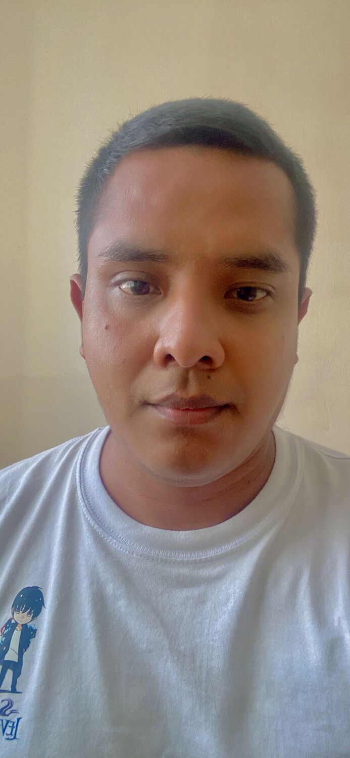  53538113  Augusto, 30 ,    Callao