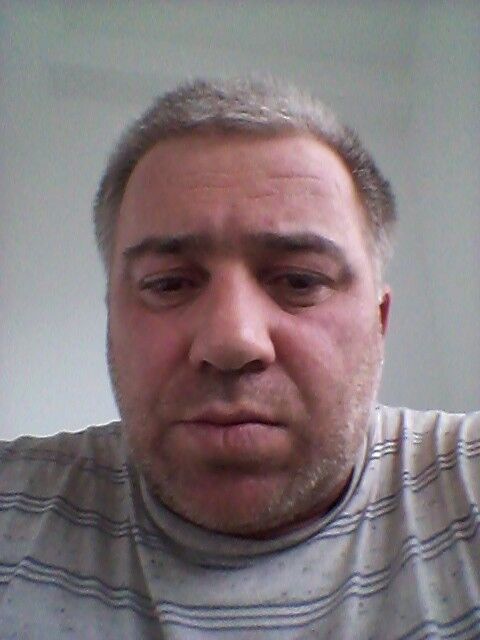  15610993  Joni, 46 ,    