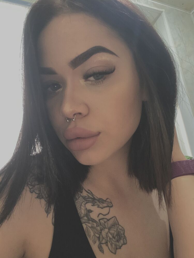  43639443  , 22 ,    