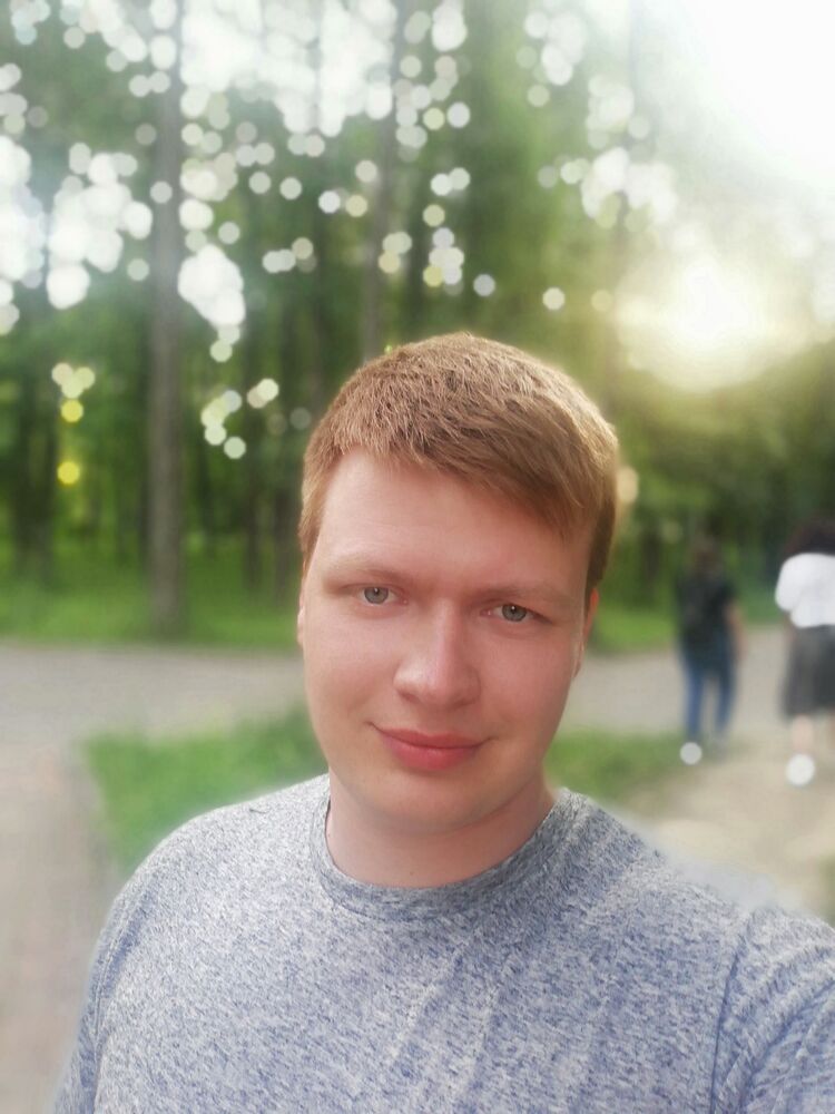  24356093  Victor, 32 ,     