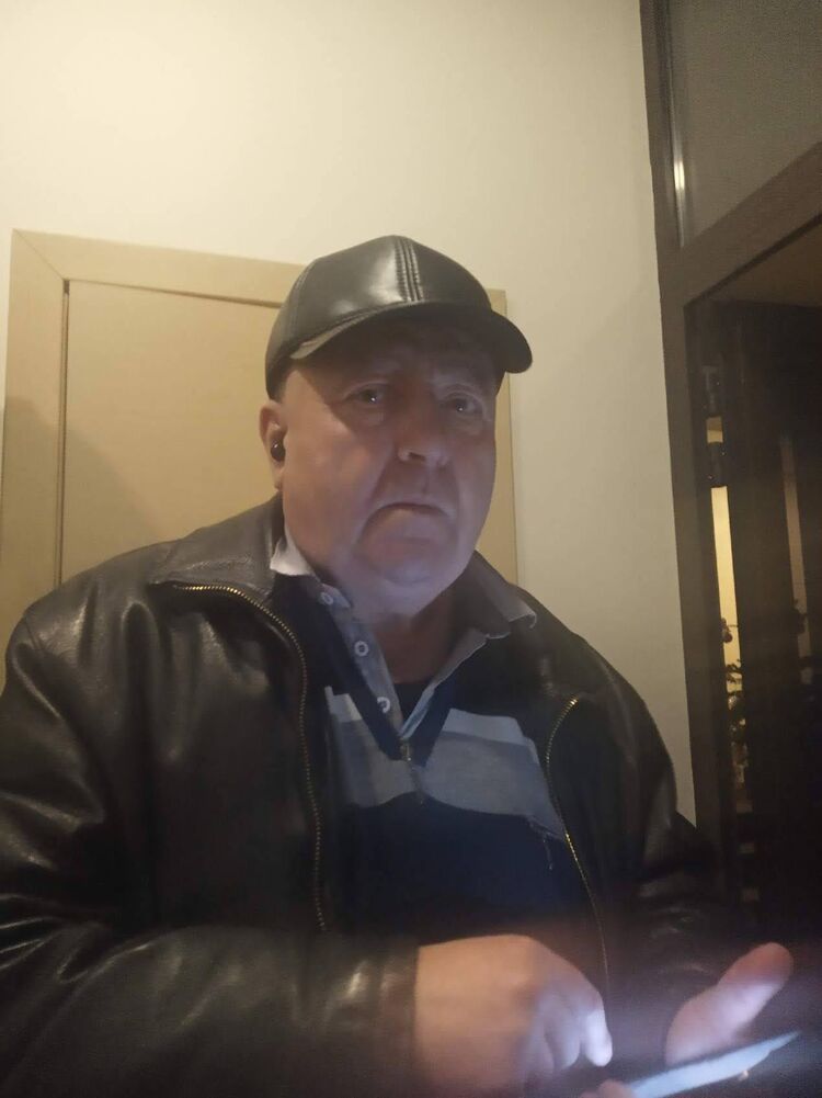  ,   Jurij, 69 ,   ,   , c 