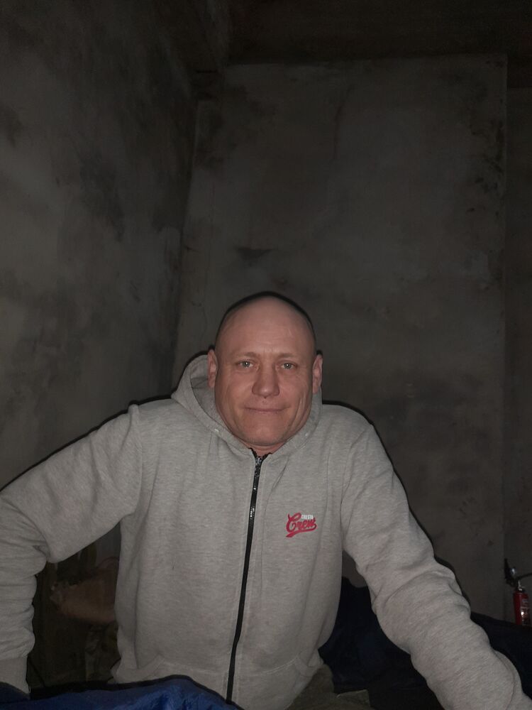  33654193  , 44 ,    