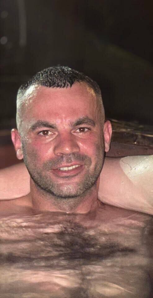  54628453  , 32 ,    -