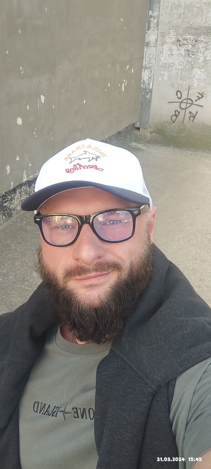  ,   Snt Nikolas, 32 ,   