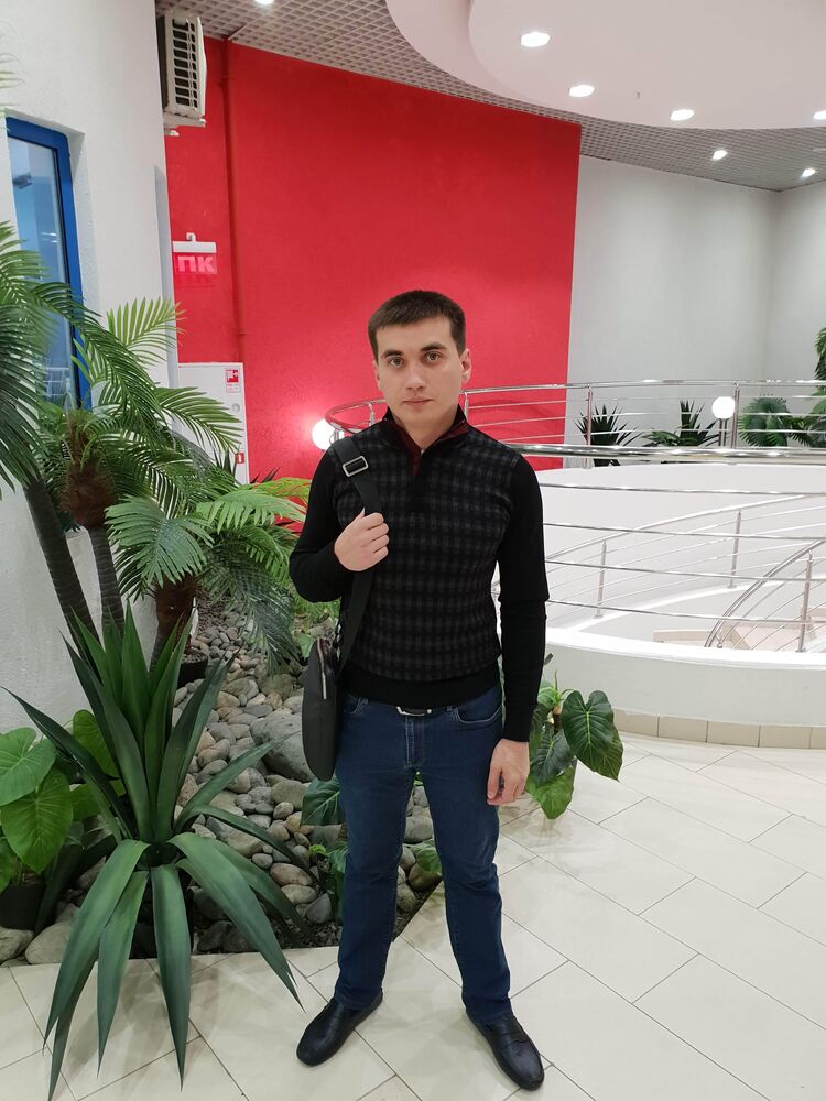 ���� 30742883 ������� ����, 37 ���, ���� ���������� � �������