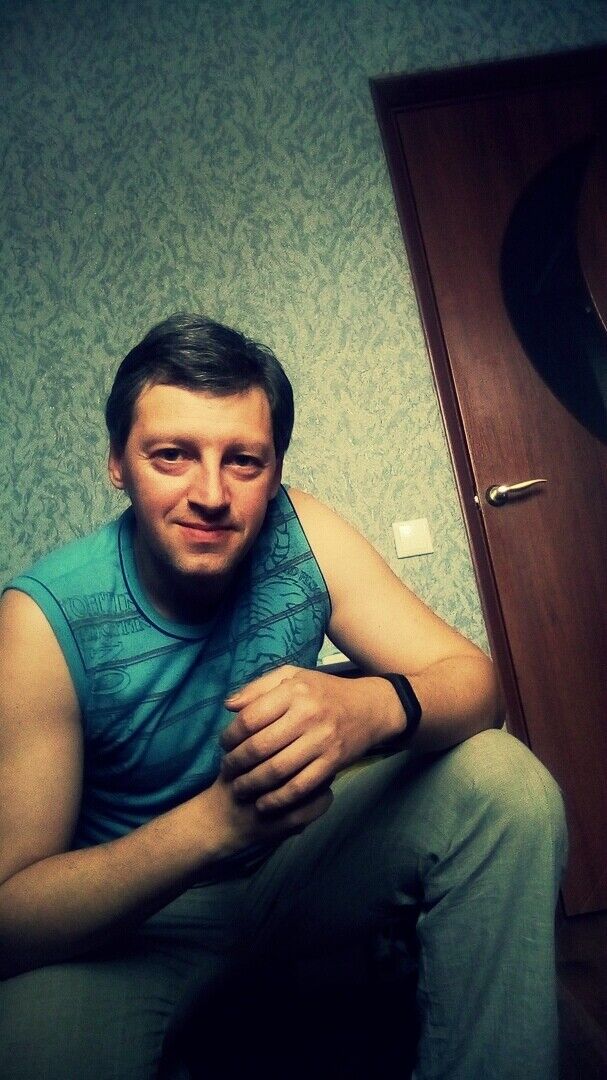  21037223  , 33 ,    