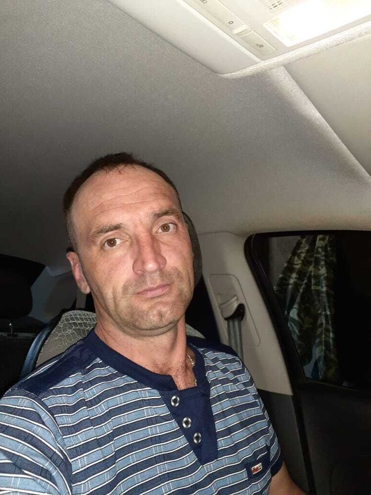  41639053  , 44 ,    
