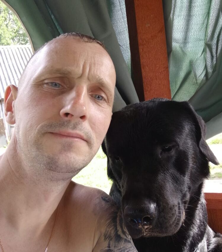  -,   Andrei, 42 ,   ,   
