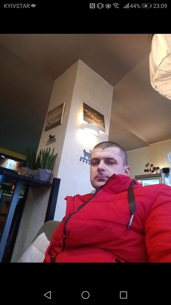  22424053  , 44 ,    