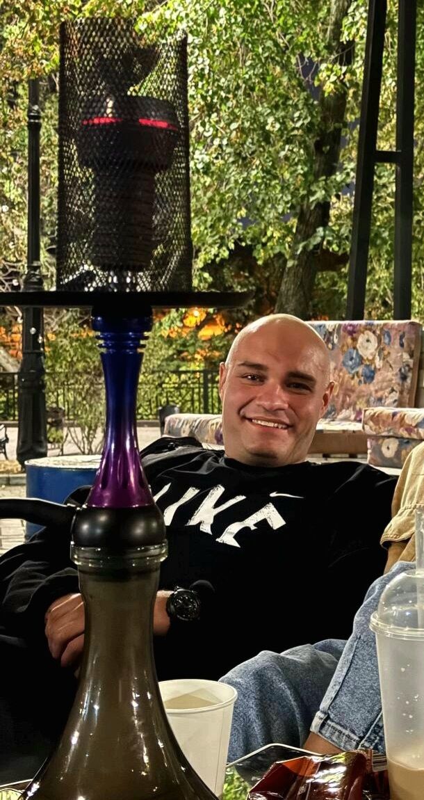  53993193  Yanis, 34 ,    