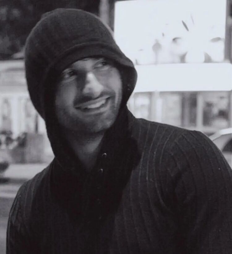 ���� 25263413 ������� �����, 34 ����, ���� ���������� � �����-����������