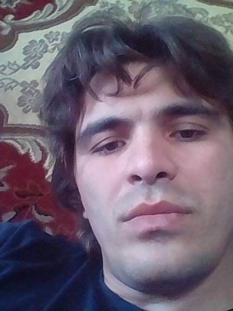  15885773  , 38 ,    