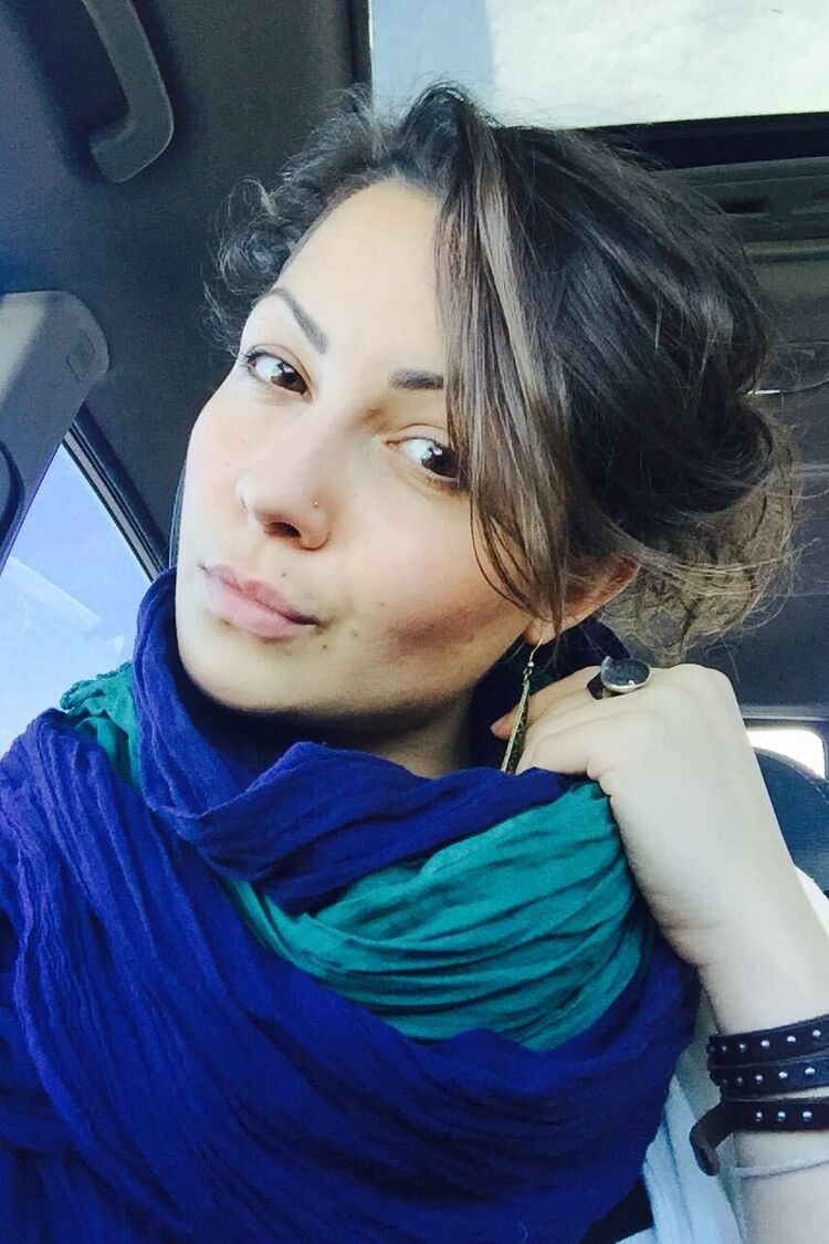  46049553  Kristina, 35 ,    