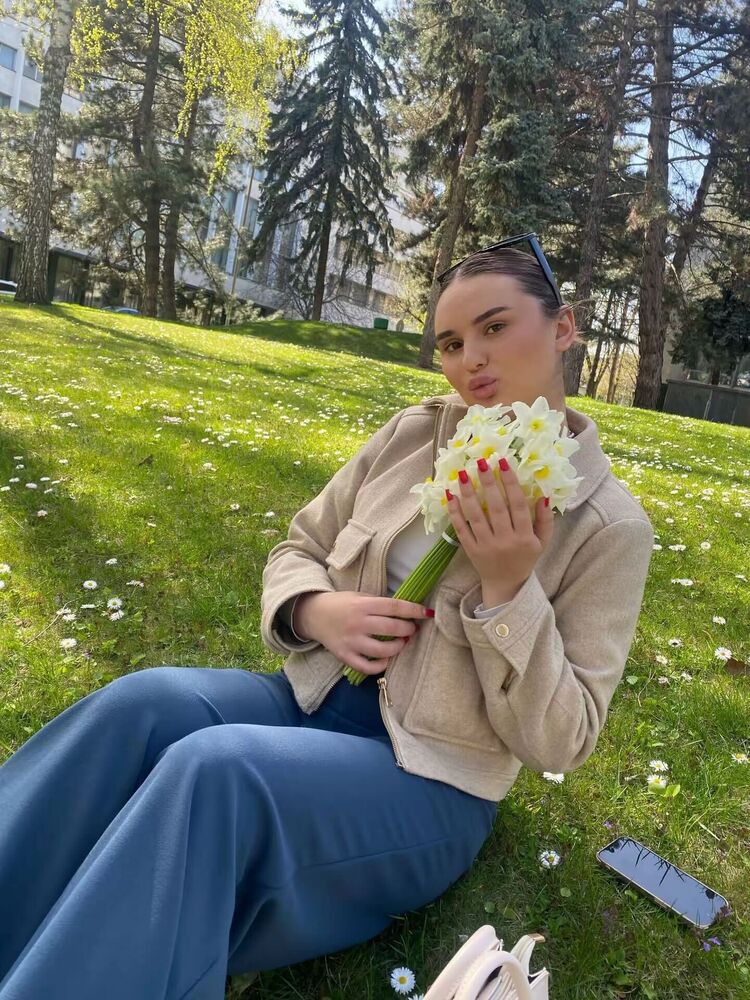  ,   , 25 ,   ,   