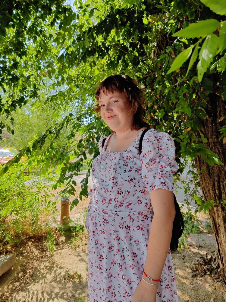  ,   Yulia, 28 ,   ,   , c , 