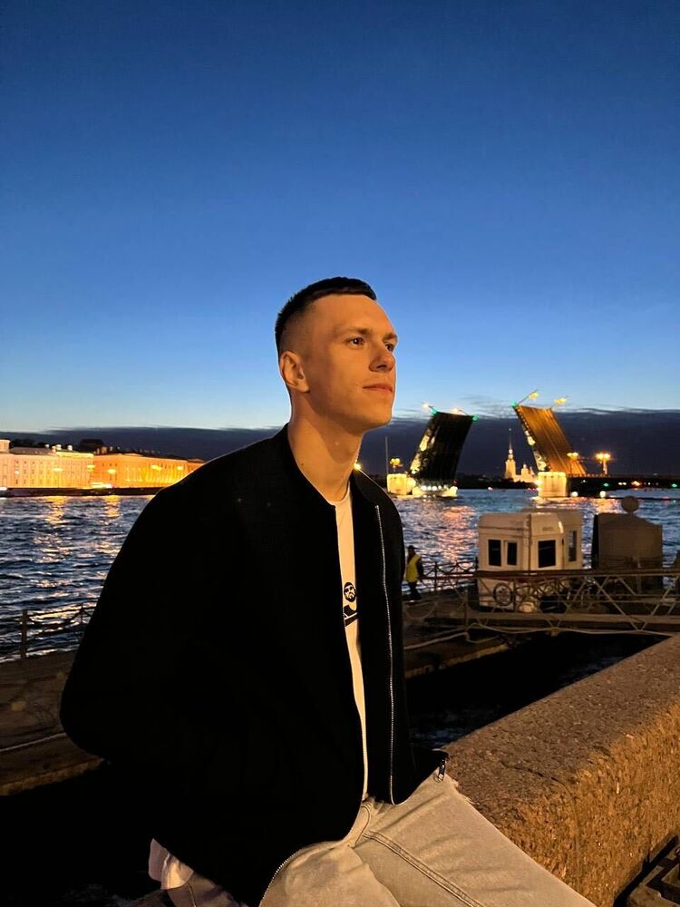  38008203  , 25 ,    -