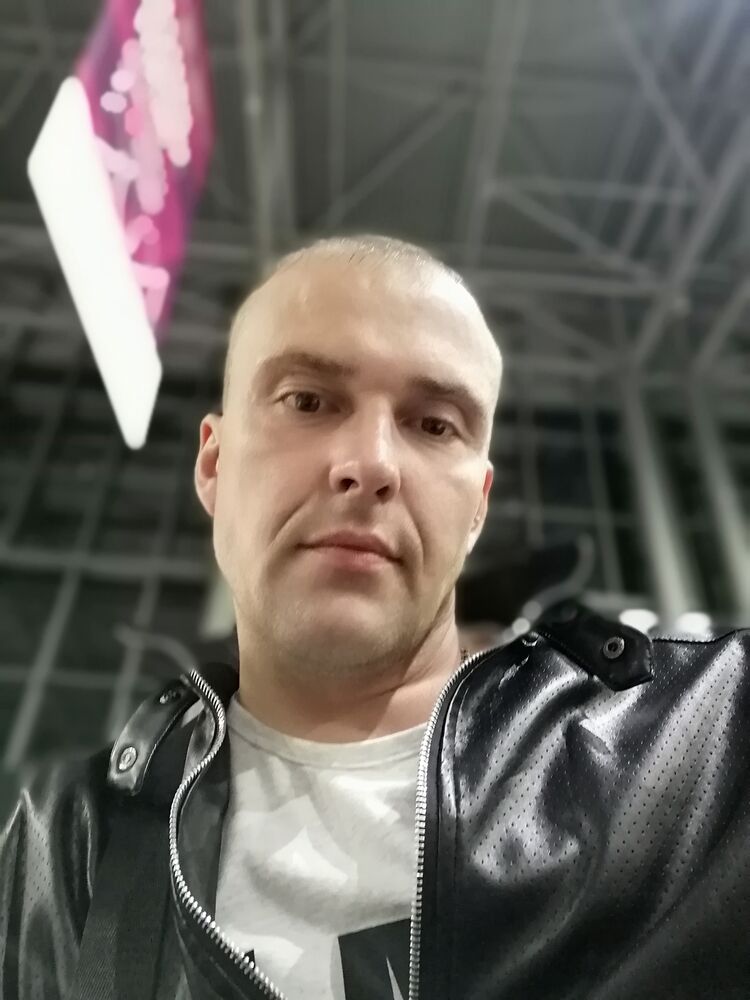  31716543  , 37 ,    