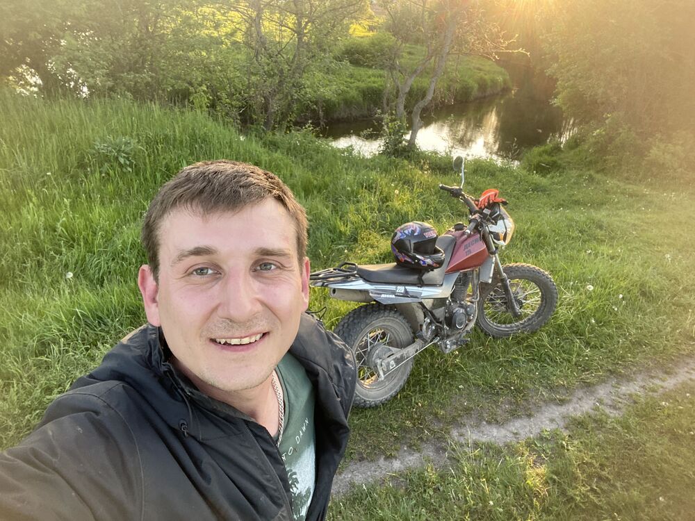  47083693  , 37 ,    